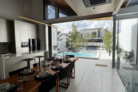 Chalet de 3 dormitorios en Phuket, Tailandia № 67270 - foto 2