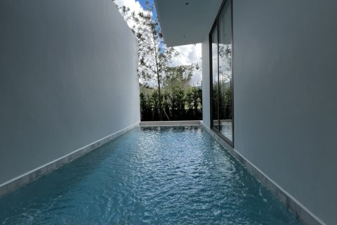 Chalet de 3 dormitorios en Phuket, Tailandia № 67270 - foto 15