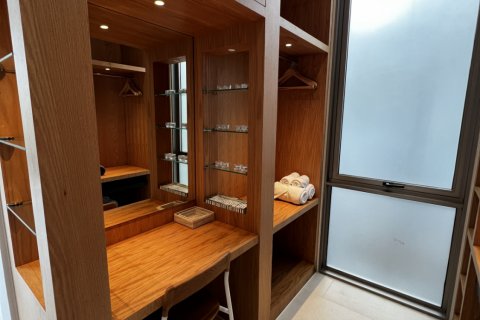 Chalet de 3 dormitorios en Phuket, Tailandia № 67270 - foto 17