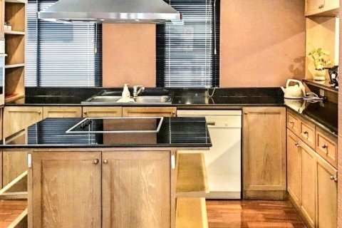 Condominio de 3 dormitorios en Bangkok, Tailandia № 119529 - foto 9