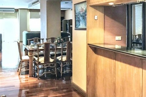 Condominio de 3 dormitorios en Bangkok, Tailandia № 119529 - foto 3