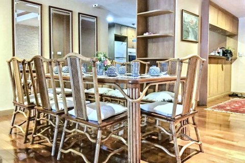 Condominio de 3 dormitorios en Bangkok, Tailandia № 119529 - foto 2