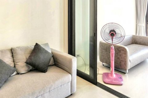 Condominio de 1 dormitorio en Chatuchak, Bangkok, Tailandia № 119527 - foto 3
