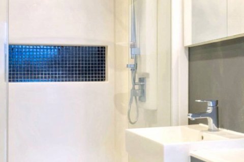 Condominio de 1 dormitorio en Bangkok, Tailandia № 119526 - foto 5