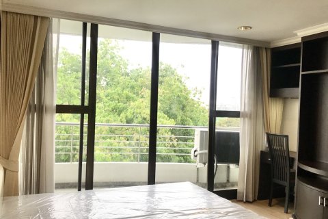 Condo in Ratchathewi, Bangkok, Thailand, 2 bedrooms № 200536 - photo 19
