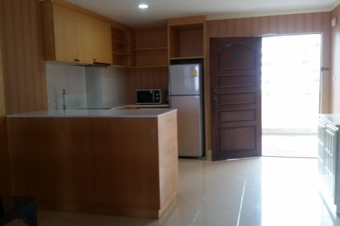 Condo in Ratchathewi, Bangkok, Thailand, 2 bedrooms № 200536 - photo 7