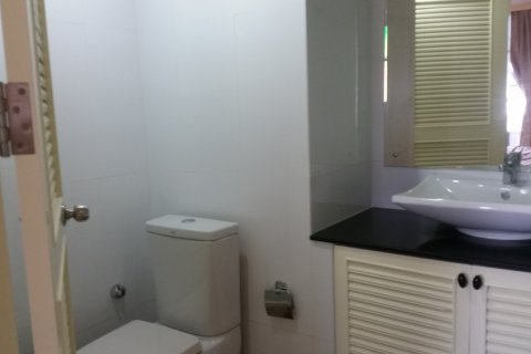Condo in Ratchathewi, Bangkok, Thailand, 2 bedrooms № 200536 - photo 13