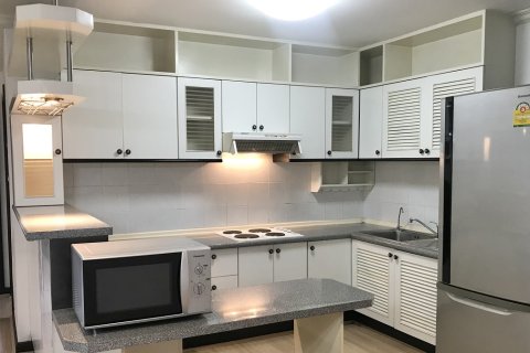 Condo in Ratchathewi, Bangkok, Thailand, 2 bedrooms № 200536 - photo 15