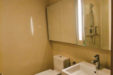 Condo à Watthana, Bangkok, Thaïlande, 1 chambre  № 200535 - photo 7