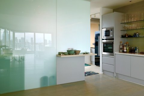 Condominio de 3 dormitorios en Bangkok, Tailandia № 202157 - foto 16