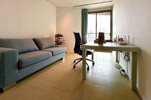 Condominio de 3 dormitorios en Bangkok, Tailandia № 202157 - foto 14