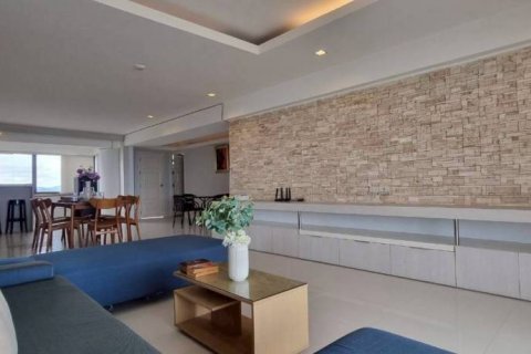 Condominio de 3 dormitorios en Sattahip, Tailandia № 144659 - foto 3