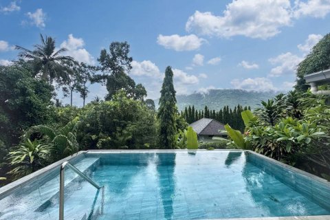 Chalet de 5 dormitorios en Surat Thani, Tailandia № 144661 - foto 3
