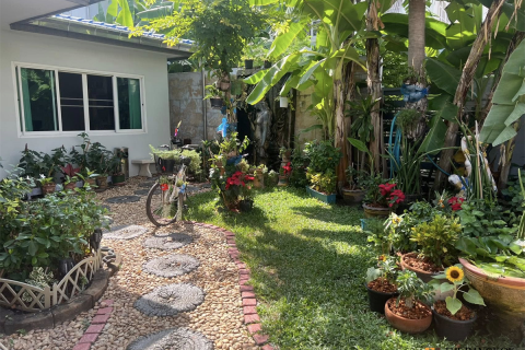 Casa de 4 dormitorios en Bangkok, Tailandia № 189188 - foto 8