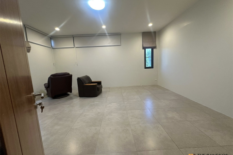Haus in Bangkok, Thailand 4 Schlafzimmer № 189190 - Foto 8