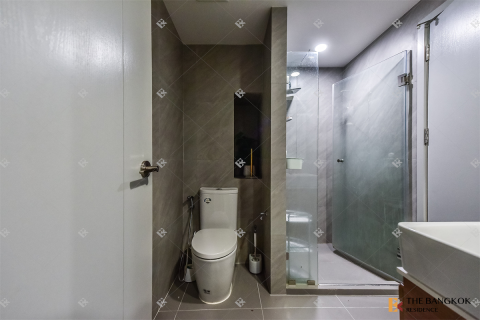 Condo in Bangkok, Thailand, 1 bedroom  № 186166 - photo 5