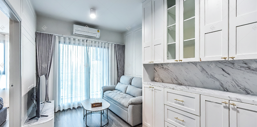 Condo in Bangkok, Thailand, 1 bedroom  № 186166