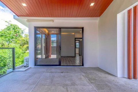 Casa de 4 dormitorios en Phuket, Tailandia № 117136 - foto 10