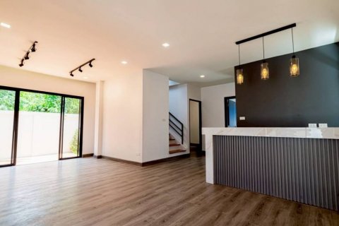 Casa de 4 dormitorios en Phuket, Tailandia № 117136 - foto 3