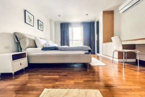 Condominio de 1 dormitorio en Bangkok, Tailandia № 117131 - foto 4