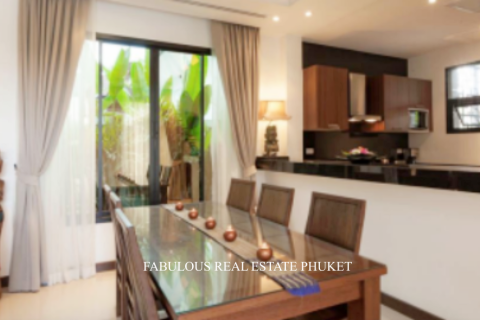 Villa in Bang Tao, Thailand 2 Schlafzimmer № 179562 - Foto 10