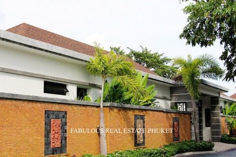 Villa in Bang Tao, Thailand 2 Schlafzimmer № 179562 - Foto 4