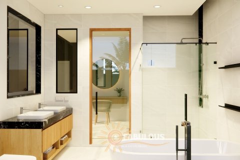 Chalet de 4 dormitorios en Rawai, Tailandia № 179560 - foto 9