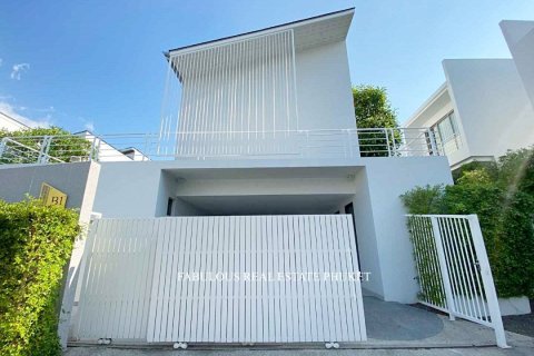 Chalet de 4 dormitorios en Bang Tao, Tailandia № 179564 - foto 7