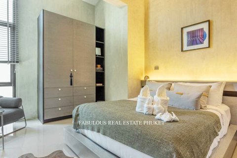 Chalet de 3 dormitorios en Bang Tao, Tailandia № 179563 - foto 9