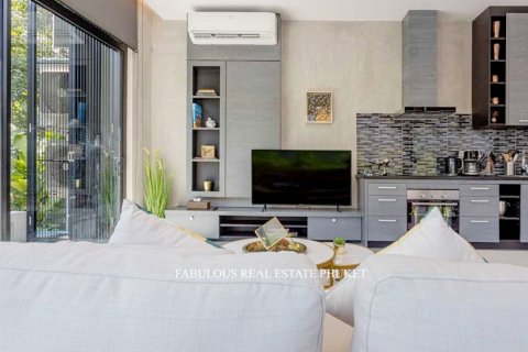 Chalet de 3 dormitorios en Bang Tao, Tailandia № 179563 - foto 16