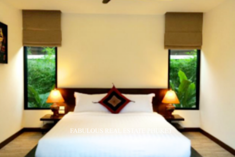 Chalet de 3 dormitorios en Bang Tao, Tailandia № 179561 - foto 16