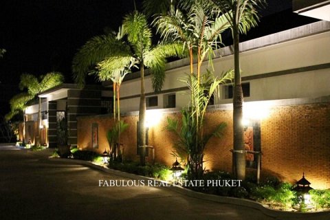 Chalet de 3 dormitorios en Bang Tao, Tailandia № 179561 - foto 7