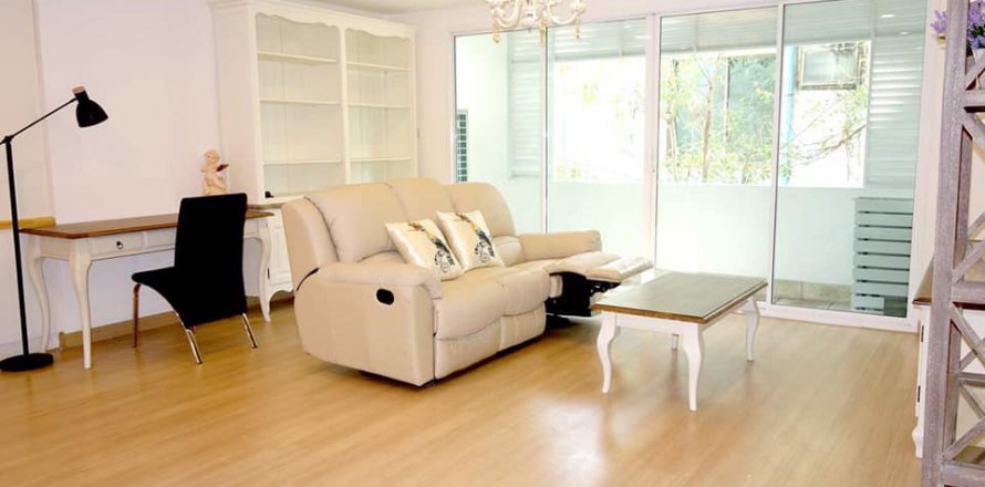 Condominio de 2 dormitorios en Bangkok, Tailandia № 66336