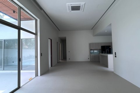 Chalet de 3 dormitorios en Phuket, Tailandia № 163568 - foto 3