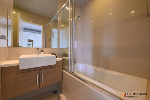 Condominio de 1 dormitorio en Bangkok, Tailandia № 184391 - foto 3