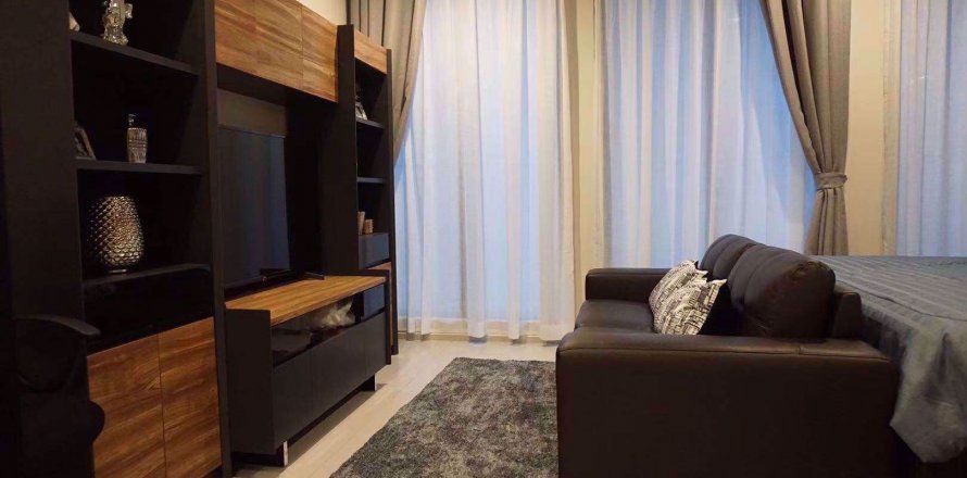 Condominio de 1 dormitorio en Bangkok, Tailandia en Noble Ploenchit № 51479