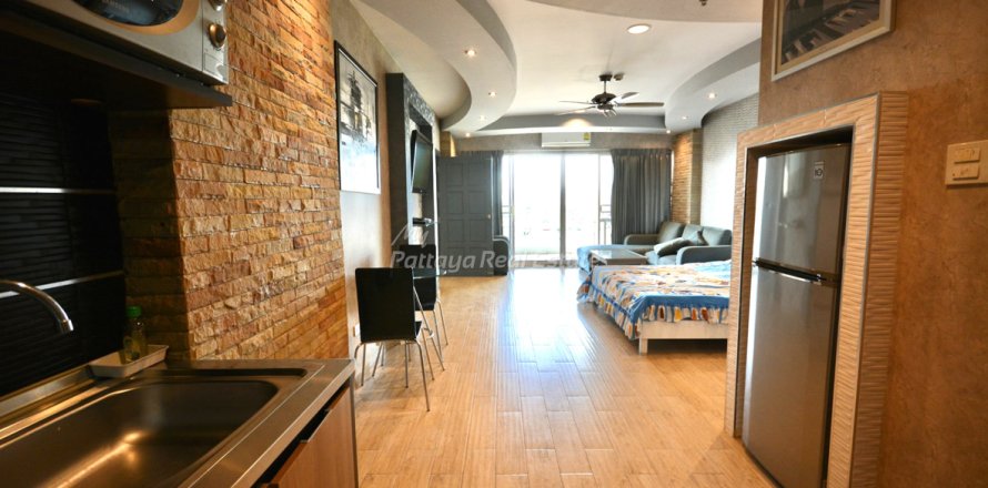 Estudio en el condominio en Bang Lamung, Tailandia № 205185