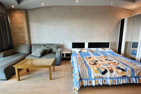 Estudio en el condominio en Bang Lamung, Tailandia № 205185 - foto 5