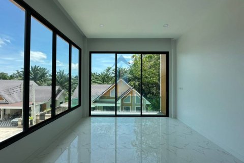 Chalet de 4 dormitorios en Krabi, Tailandia № 134497 - foto 7