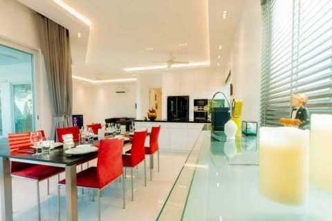Chalet de 2 dormitorios en Hua Hin, Tailandia № 134501 - foto 9