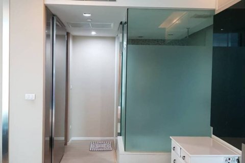 Condominio de 1 dormitorio en Bangkok, Tailandia № 172757 - foto 6