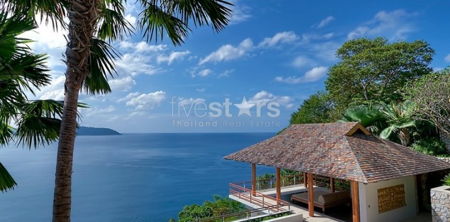 House in Phuket, Thailand 4 bedrooms № 67052