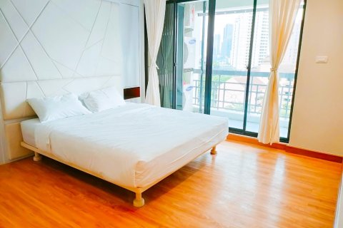 Condominio de 3 dormitorios en Bangkok, Tailandia № 143344 - foto 7
