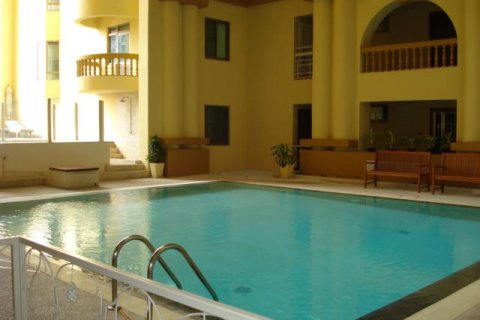 Condominio de 3 dormitorios en Bangkok, Tailandia № 143344 - foto 11