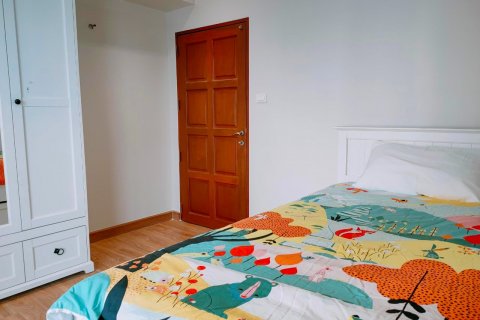 Condominio de 3 dormitorios en Bangkok, Tailandia № 143344 - foto 9