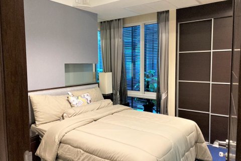Condominio de 4 dormitorios en Bangkok, Tailandia № 143340 - foto 5