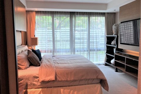 Condominio de 4 dormitorios en Bangkok, Tailandia № 143340 - foto 4