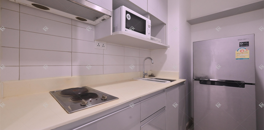 Condominio de 2 dormitorios en Bangkok, Tailandia № 186392