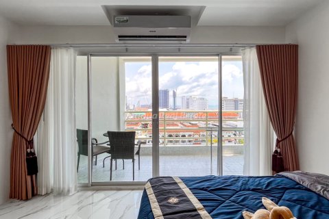 Estudio en el condominio en Bang Lamung, Tailandia № 205125 - foto 4