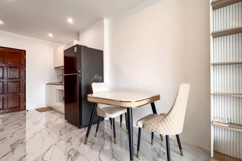 Estudio en el condominio en Bang Lamung, Tailandia № 205125 - foto 5